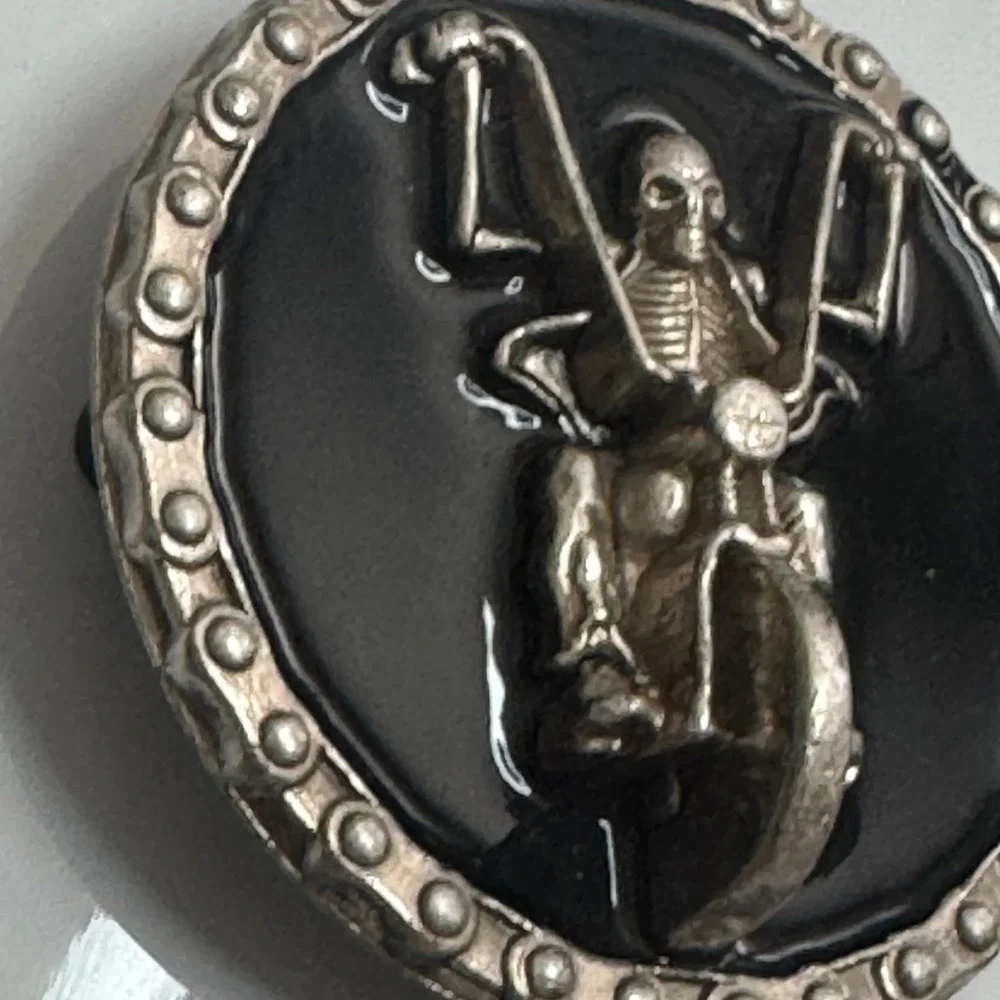 Skeleton Rider Motorcycle Belt Buckle Silver‎ Tone Black Metal Round